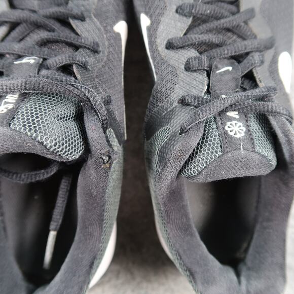 Nike Shoes Big Kids 5Y Athletic Trainers Revolution Running Sneaker Black White - Picture 9 of 14